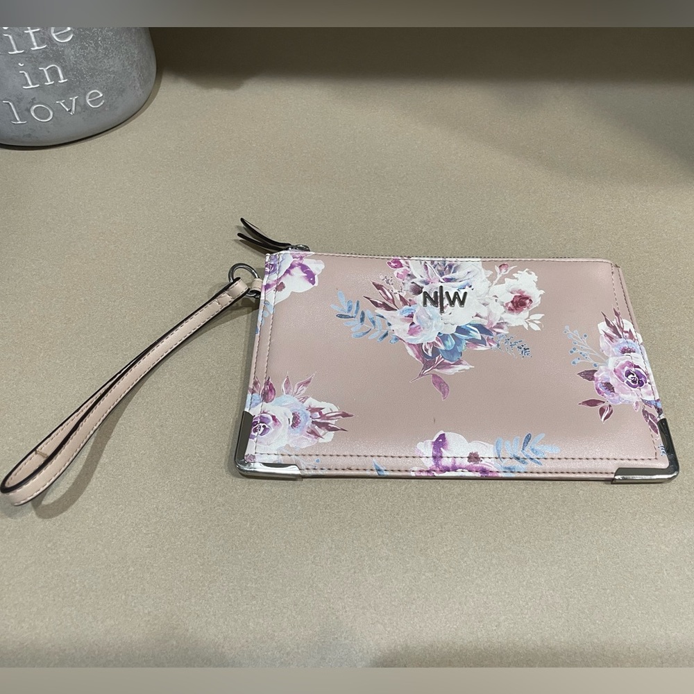 Nine West Floral Wristlet